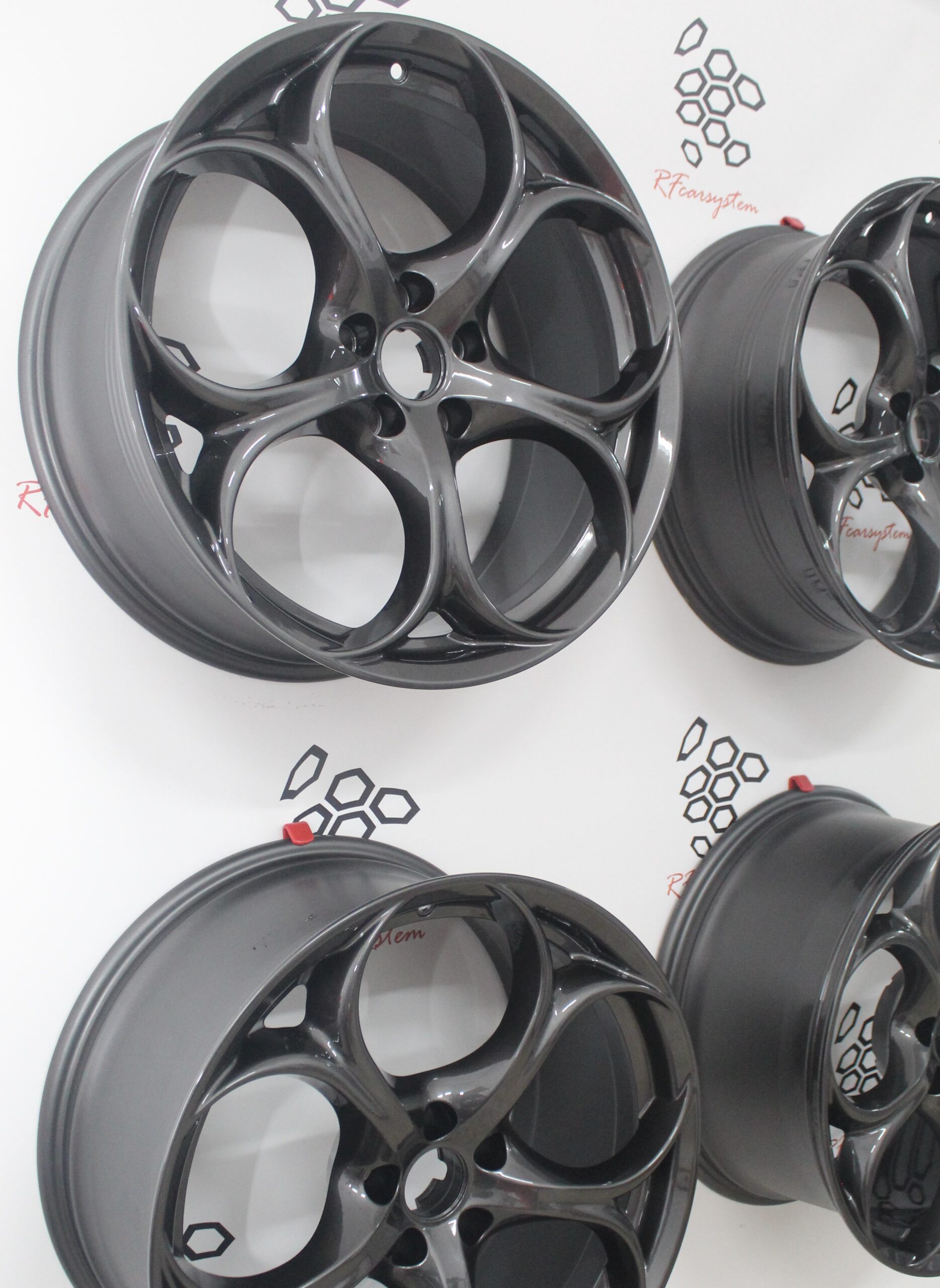 Kit Leichtmetallräder Giulia Veloce Performance 19” Anthrazit – Doppelte Größe (8 + 9) – Bild 2